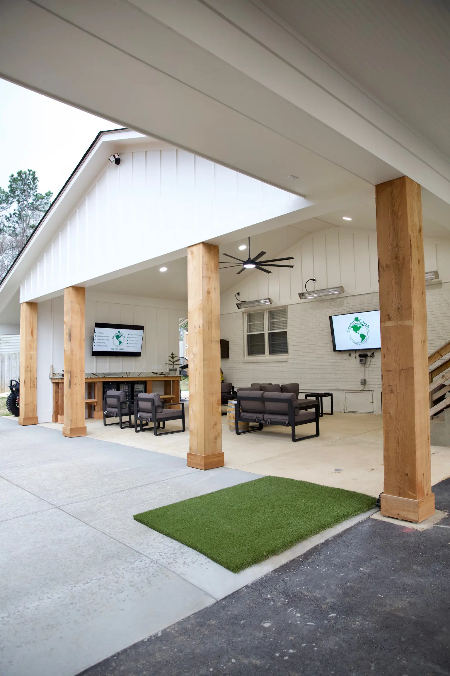 Outdoor Living Photo